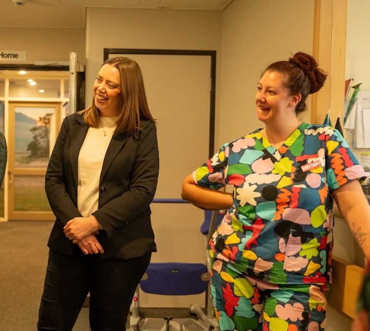 MORE NURSES WITH STRONGER NURSE-TO-PATIENT RATIOS Main Image